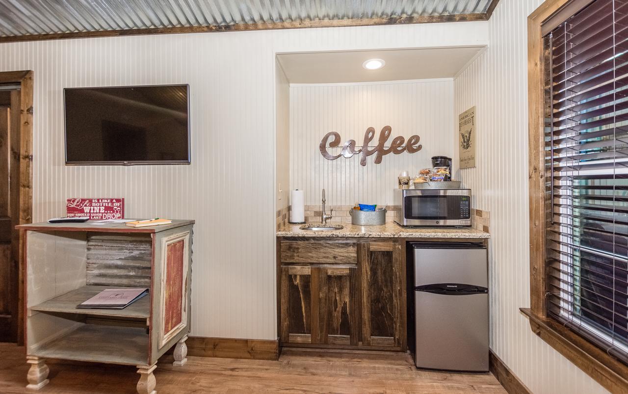 Vineyard Trail Cottages- Adults Only Fredericksburg Rom bilde
